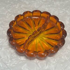 MCM Vintage Viking Amber Art Glass Ribbed Ashtray - 8-1/4” Round Diameter